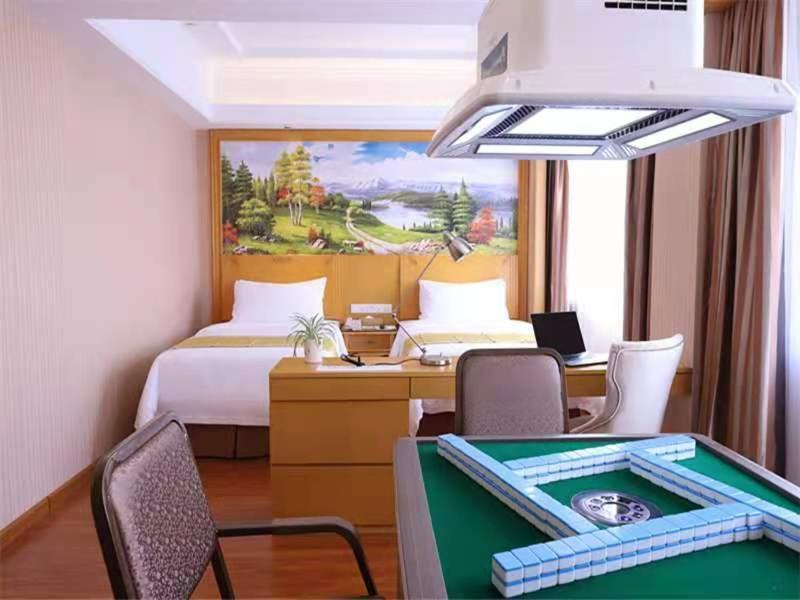 Vienna Hotel Pingxiang Lvyin Square מראה חיצוני תמונה